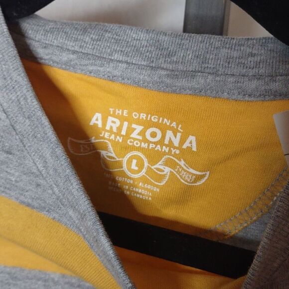 Arizona Boys Large Yellow Grey Tee NWT - Picture 4 of 5